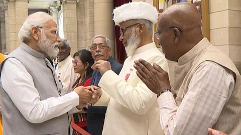 PM Modi proved me wrong, says Muslim artist from Karnataka