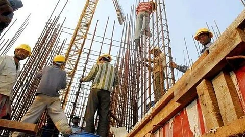 Delhi govt to provide free bus travel, group life insurance and transit hostels to construction workers