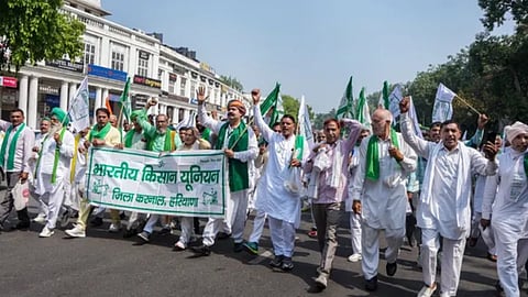 Farmers, students reach Jantar Mantar after appeal for support by wrestlers