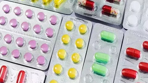 Govt seeks to address issue of chemists forcing consumers to buy entire strip of tablets