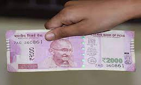 MP: Rise in payments with Rs 2,000 notes for fuel at petrol pumps in Indore