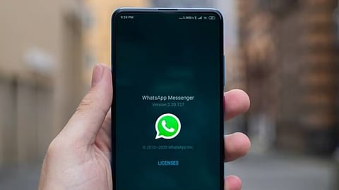 Teen held for duping people through fake WhatsApp accounts