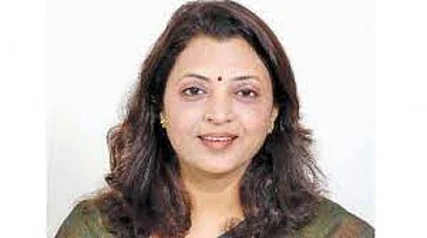 Uddhav faction MLC Manisha Kayande set to join Maha CM Shinde-led Shiv Sena'Uddhav faction legislator quits ; to join Shinde