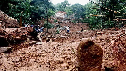 Kanichar landslide to be treated as a special case; Compensation to be provided, says Kerala Govt
