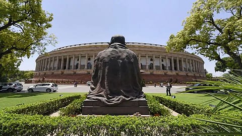 Opposition to protest in parliament complex
