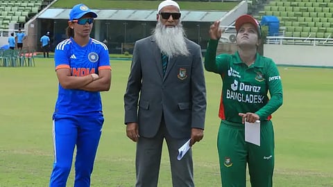 Harmanpreet Kaur and Nigar Sultana