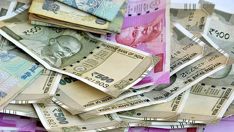 Kerala Cabinet announces pay hike for govt lawyers, aid for Nipah patient