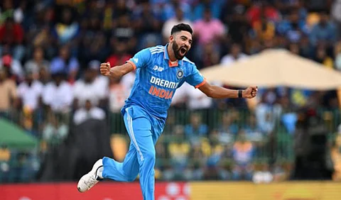 Mohammed Siraj's 'Siu' lights up Asia Cup final; donates prize money to ground staff