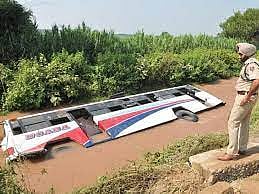 8 passengers die in bus accident in Punjab's Muktsar