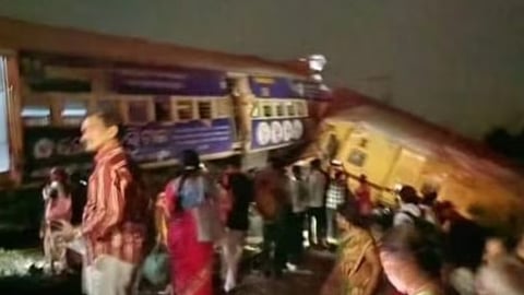 Eight dead, 20 injured as two passenger trains collide in Andhra Pradesh
