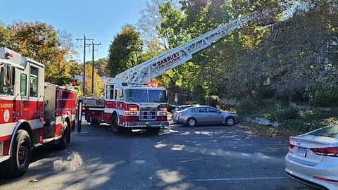 Miners from a rival union hold hundreds of colleagues underground at a gold mine in South Africa