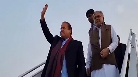 Nawaz Sharif returns to Pakistan, set to address Minar-i-Pakistan rally