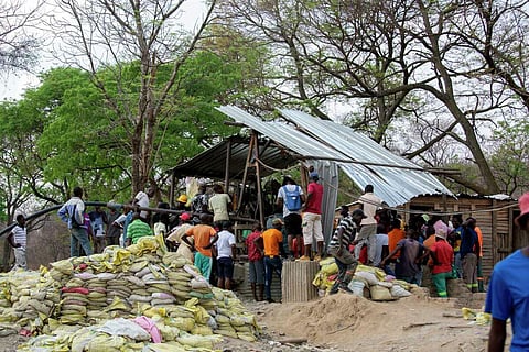 The death toll from a collapsed gold mine in Zimbabwe is expected to rise to 13, vice president says