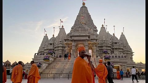 BAPS Swaminarayan Akshardham, The Largest Hindu Temple in the United States