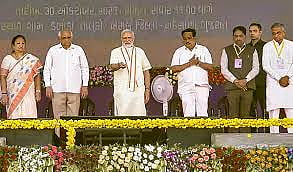 PM Modi: India's rapid development & praise due to stable govt