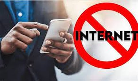 Mobile Internet Ban Lifted in 4 Manipur District HQs Unaffected by Violence: Officials
