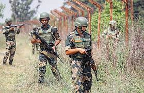 BSF Jawan Killed in Unprovoked Firing by Pak Rangers Along IB in Jammu