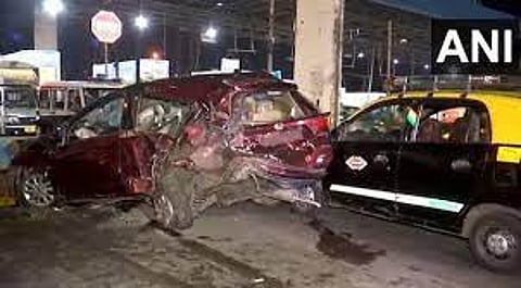 Fatal Accident on Mumbai's Bandra-Worli Sea Link: 3 Killed, 6 Injured as Innova Collides with Multiple Cars