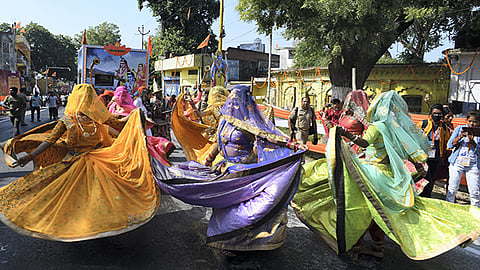 Colourful dance performance to welcome PM Modi to Ayodhya