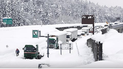 More Heavy Snow Predicted in Japan Following 800-Vehicle Expressway Standstill