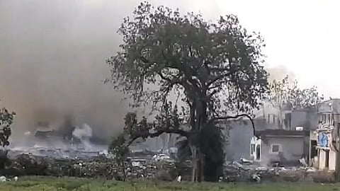 Tragedy Strikes: 6 Dead, 50 Injured in Harda Firecracker Factory Explosion