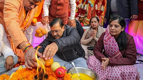 Kejriwal, Bhagwant Mann to visit Ayodhya on Monday