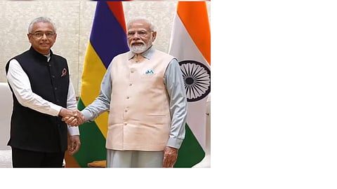 PM Modi and Mauritian counterpart inaugurate development projects, strengthen partnership