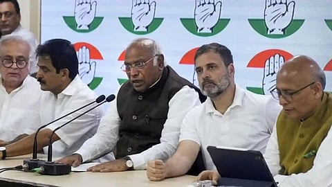 AICC constitutes core team for Kerala Pradesh Congress Committee