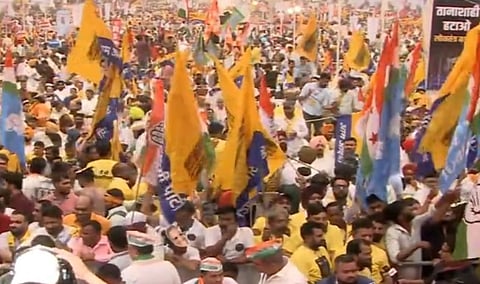 Opposition leaders unite at Ramlila Maidan for 'Loktantra Bachao' rally