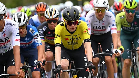 Jonas Vingegaard taken to hospital in an ambulance after crash at Basque Country Vuelta