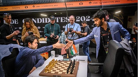 D Gukesh with Hikaru Nakamura