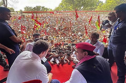 UP: Rahul, Akhilesh leave stage without addressing rally amid 'stampede-like' situation