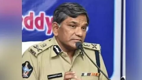 EC orders transfer of Andhra police chief