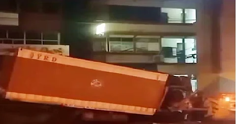 Two die as truck rams into Metro pillar in Kerala