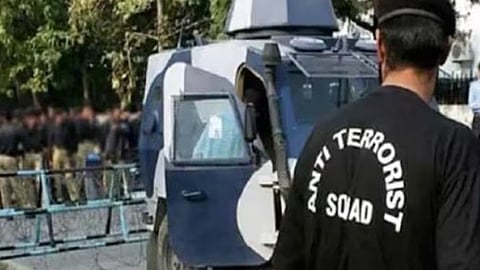 Gujarat cops arrest maulvi; unearth plan to kill Hindu leader