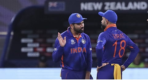 Rohit (L), Kohli (R)