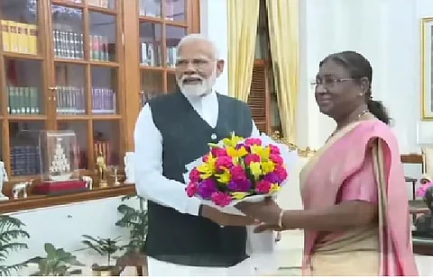 PM Modi meets President Murmu