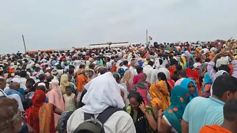 People attending Hathras 'Satsang' event.