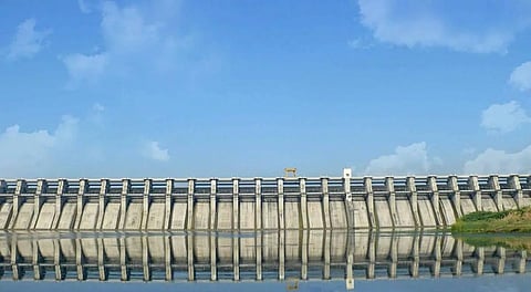 Amid rains, water starts flowing into ‘dry' Manjara dam in Marathwada region