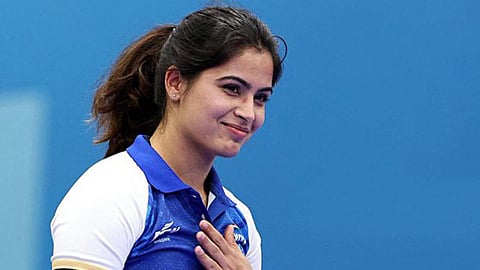 Manu Bhaker misses third medal at Olympic shooting