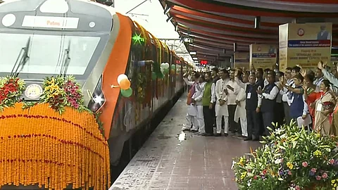 PM Modi virtually flags off six Vande Bharat trains