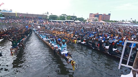 Representational image