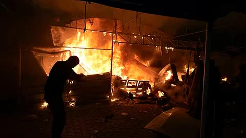 At least 90 people killed, 50 injured after gasoline tanker explodes in Nigeria, police say