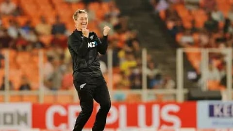 New Zealand beat India by 76 runs in 2nd women''s ODI to level 3-match series 1-1