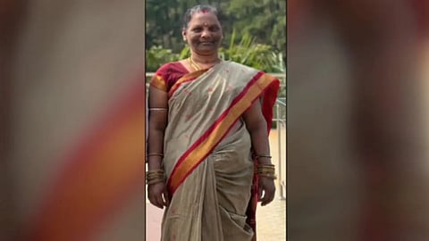 Woman injured in chain snatching incident dies in Bhubaneswar