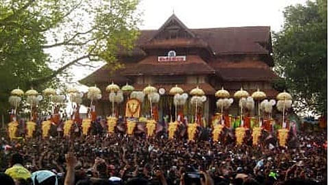 Kerala HC directs govt, police to ensure Thrissur Pooram, is conducted properly
