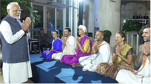 PM Narendra Modi is being welcomed by Indian community in Brazil