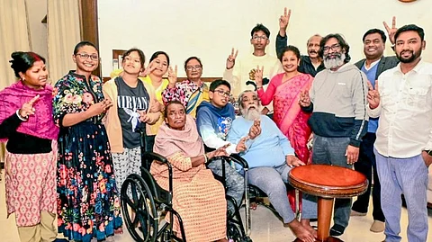 Jharkhand Chief Minister Hemant Soren with wife and JMM leader Kalpana Soren celebrates with family members after the victory of JMM-led INDIA bloc in the Jharkhand Assembly elections.