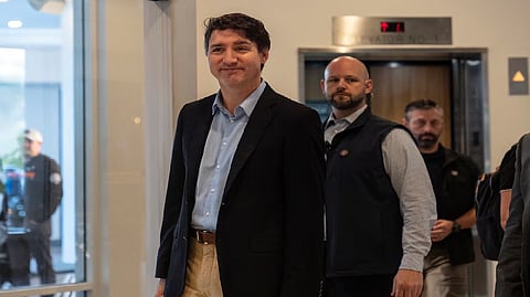 Canadian Prime Minister Justin Trudeau is unwilling to lift Canada's retaliatory tariffs on the United States if President Donald Trump leaves any US tariffs on Canada, a senior government official told The Associated Press on Wednesday