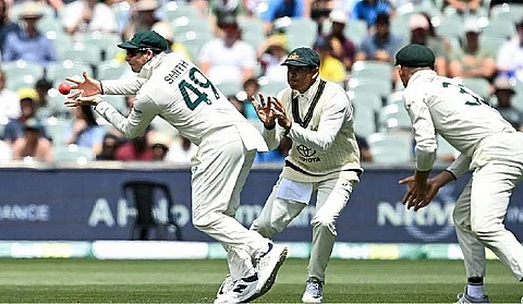 Australia thrash India by 10 wickets, level series 1-1